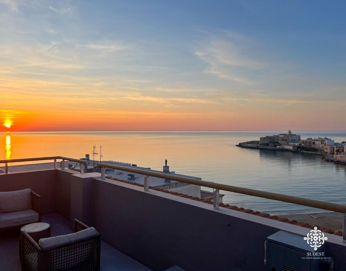Appartamento Infinito - Attico Sul Mare Vieste Esterno foto